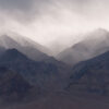 Painel Fotográfico Montanhas com Neblina
